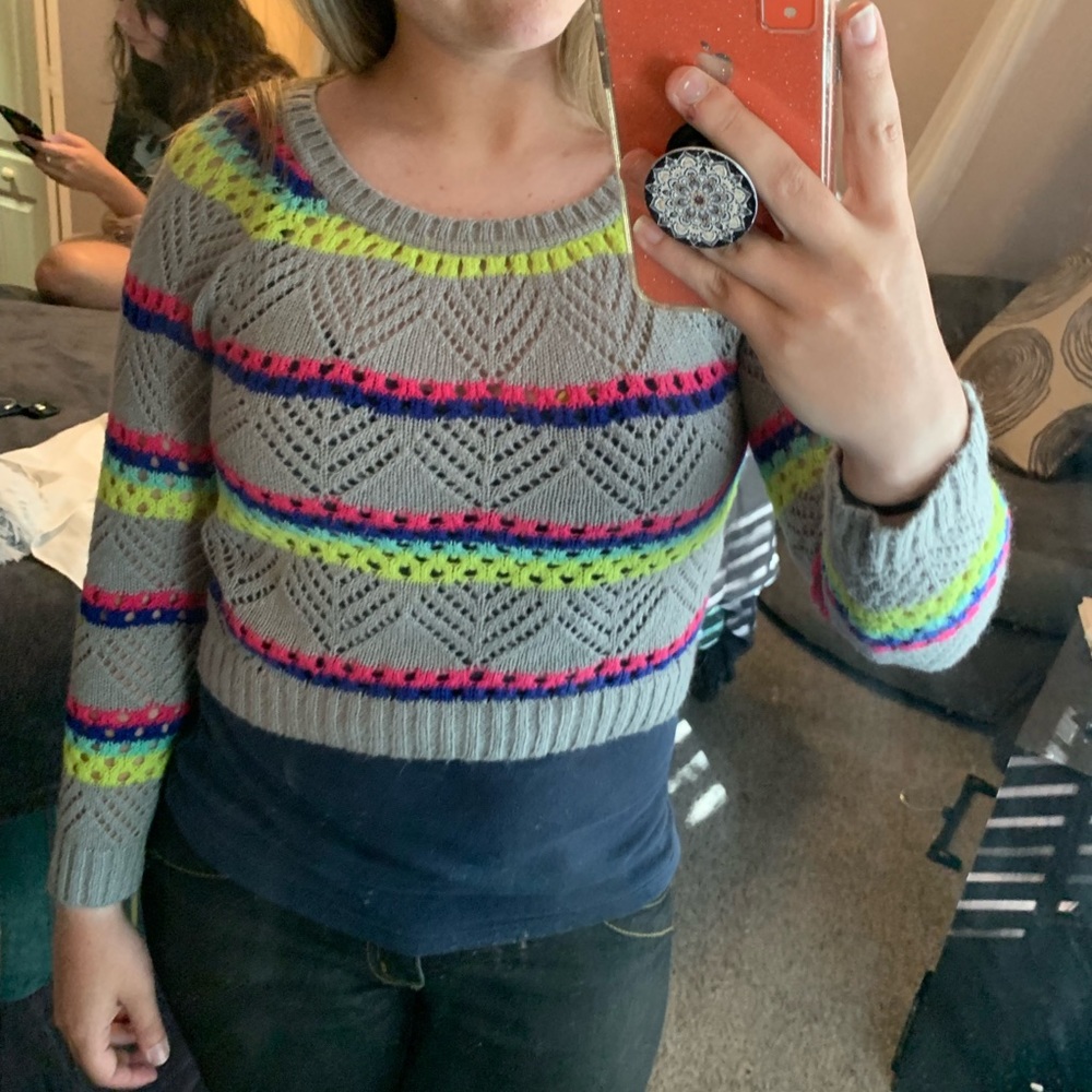 Cropped sweater